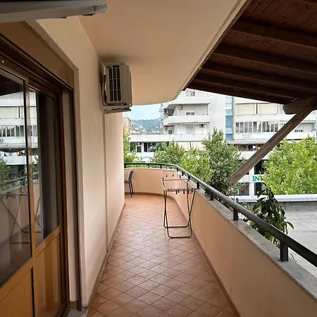 At The Center Appartement Vlorë